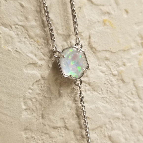 NWT WHITE KYOCERA OPAL ILLUSION Y NECKLACE SILVER - Picture 3 of 5